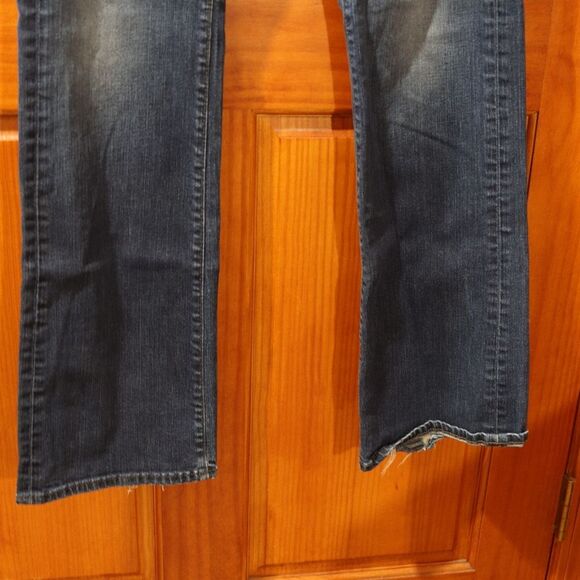 True Religion Denim Flare Jeans 31 | Medium Wash Whiskering Tall 32 Inseam - Picture 4 of 14